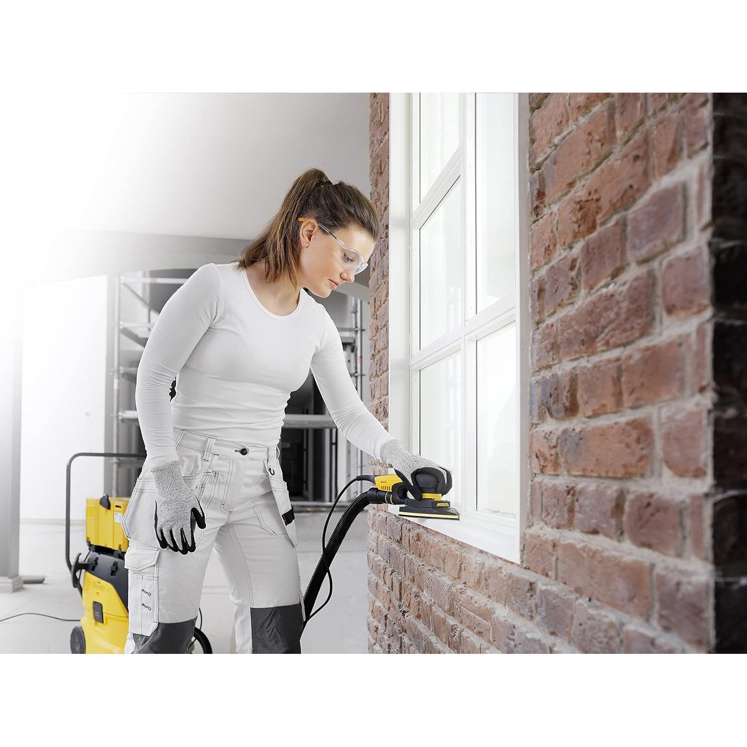 4 x 6 x 6" Mirka DEOS Delta 663 Vacuum-Ready Electric Sander 3mm Orbit