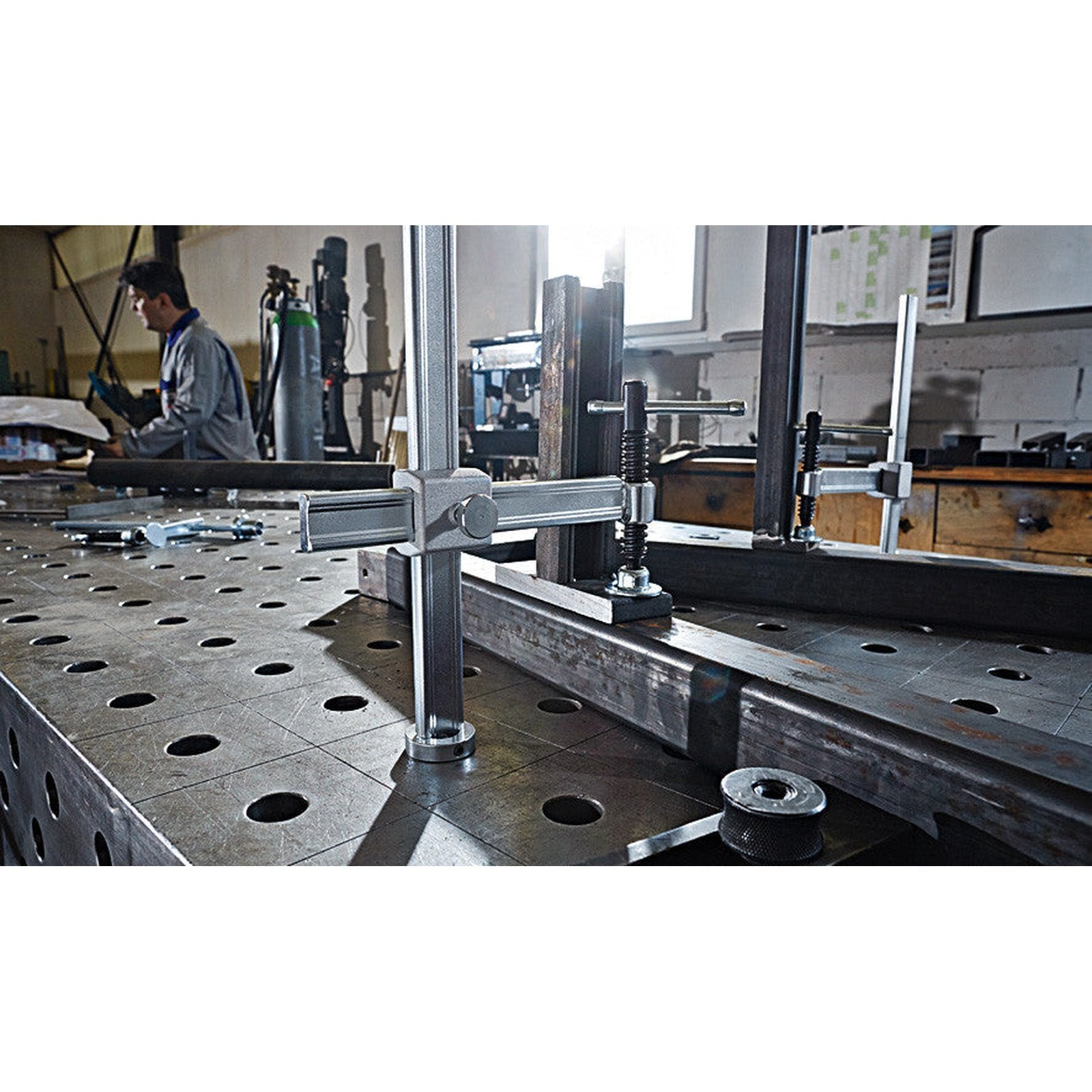 Bessey TWV28-30-17K - Table Clamp, Variable Lever, T-bar, STD Pad