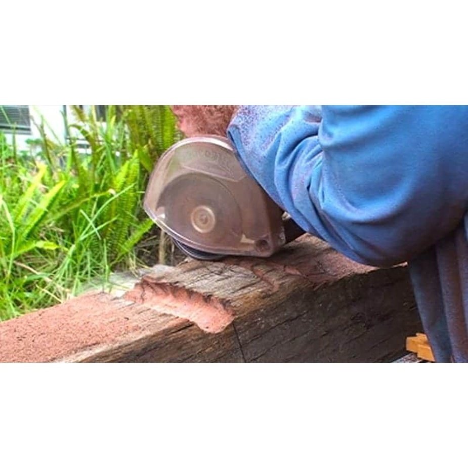 Industrial Woodcarver