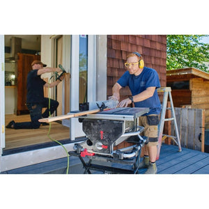 Sawstop Compact Table Saw CTS Safety for Any Jobsite