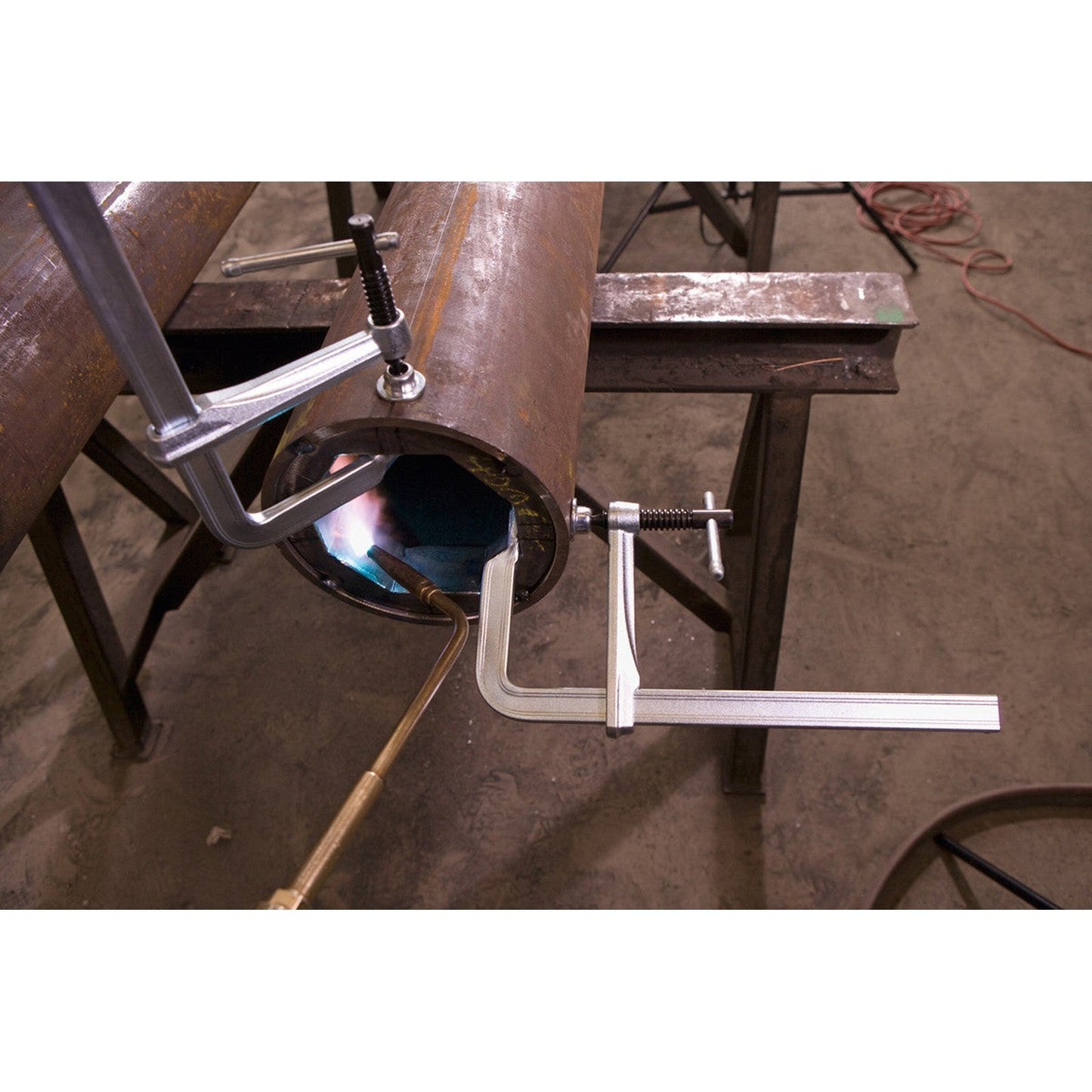 Bessey 660 Series - Clamp, Welding, F-style Replaceable Swivel Pad 726 lb