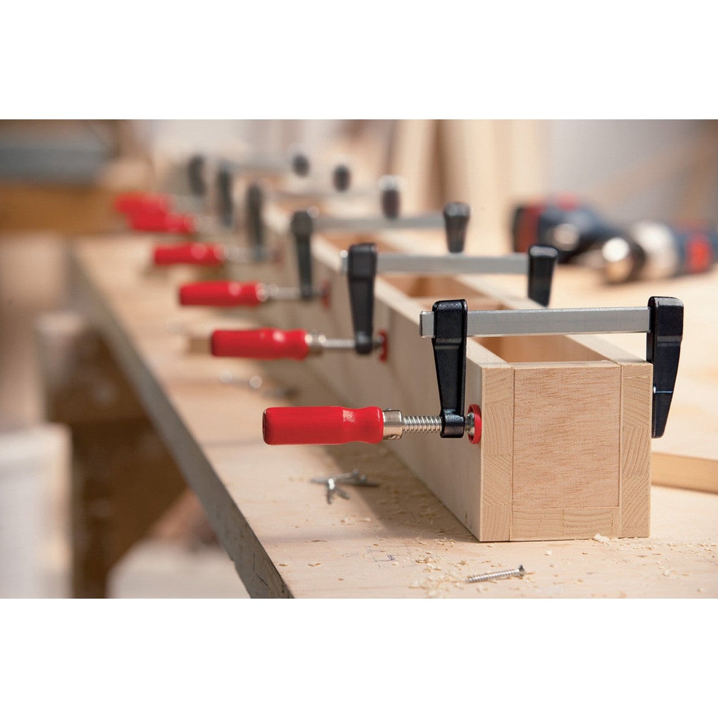 Bessey LM2.004 - Light Duty Bar Clamp, 2" x 4", 330lb