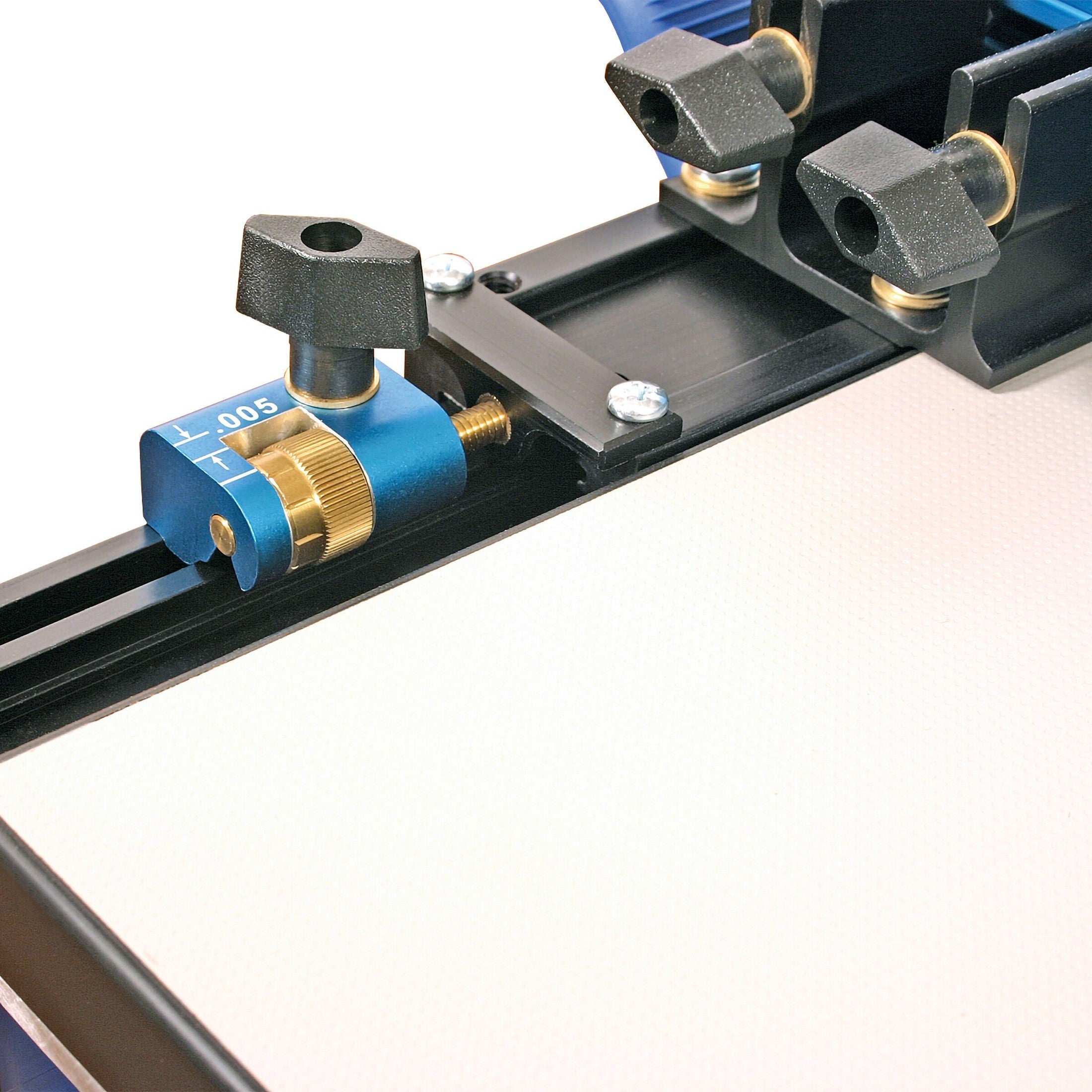 Micro Adjuster