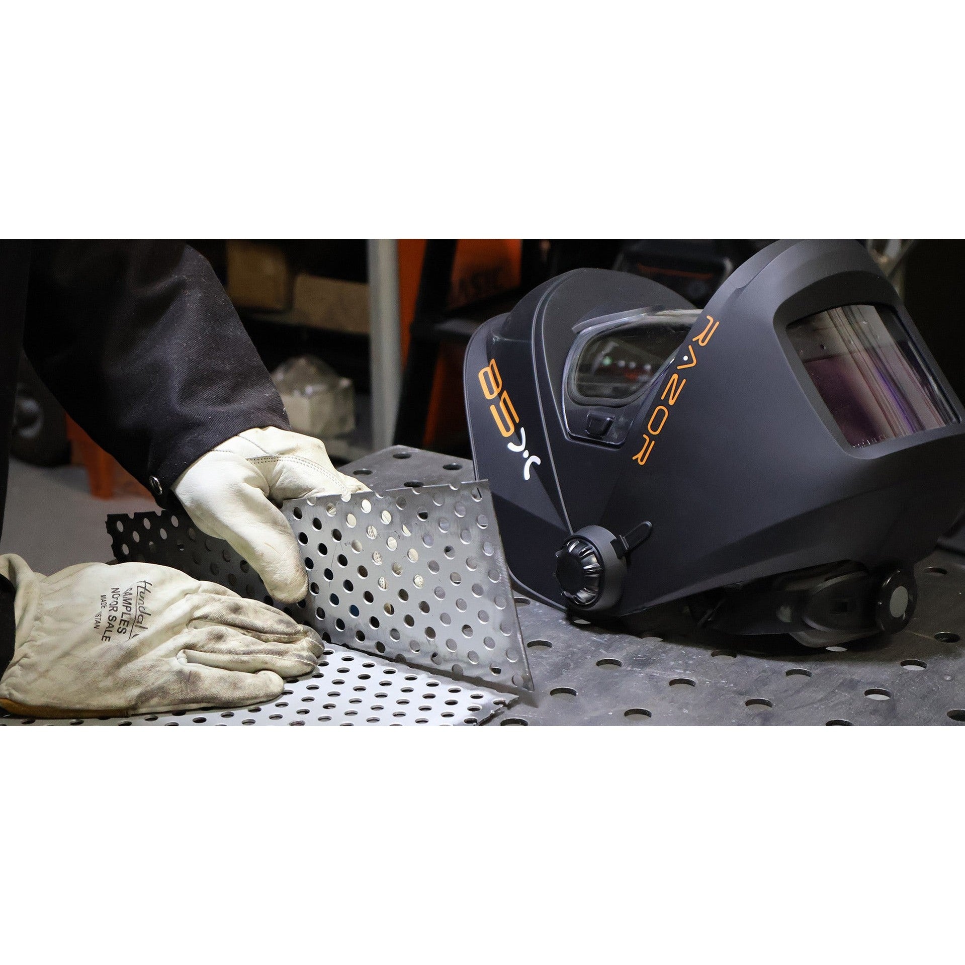 RazorWeld RW85X Automatic Welding Helmet