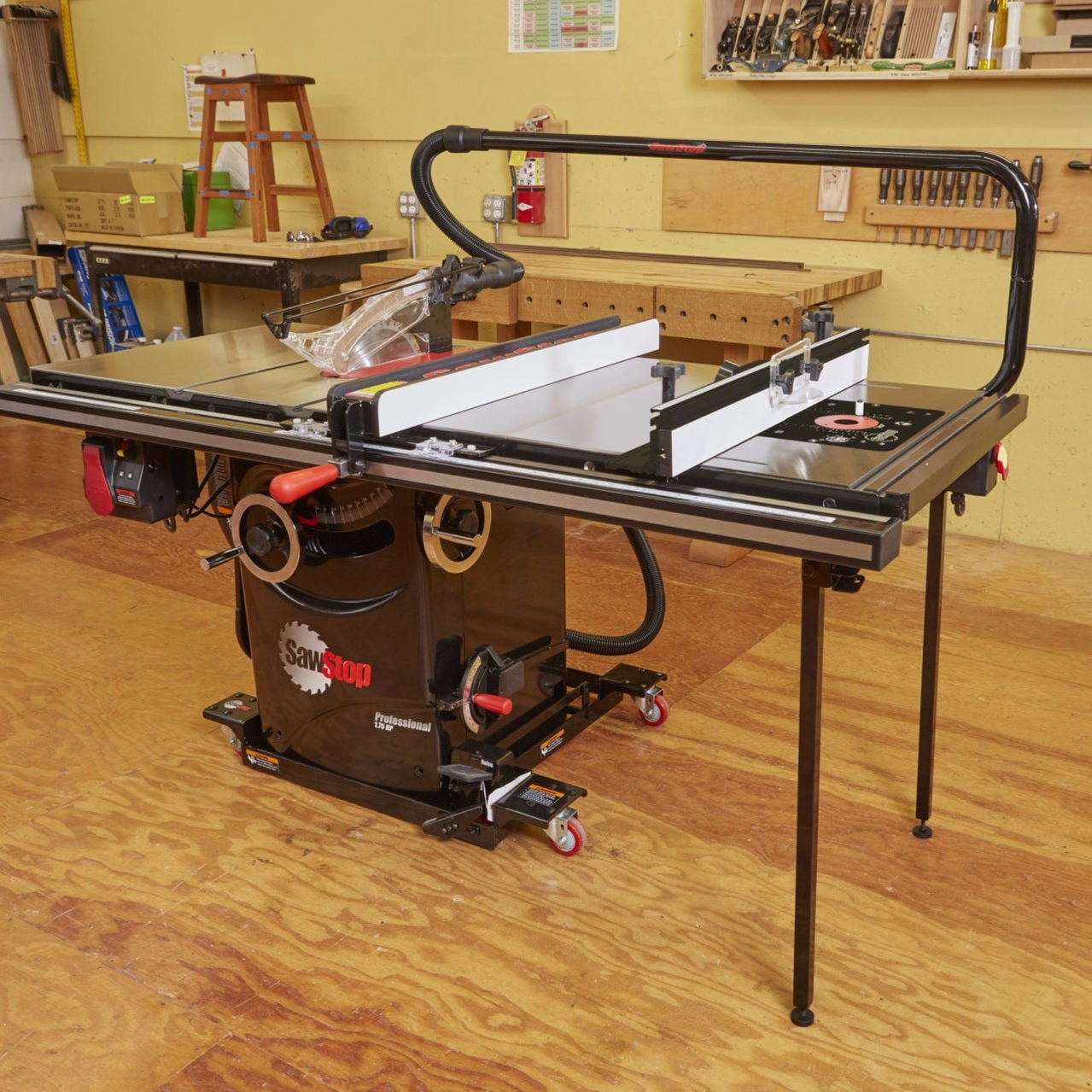 SawStop RT-TGP - 27" In-Line Cast Iron Router Table for PCS and CNS