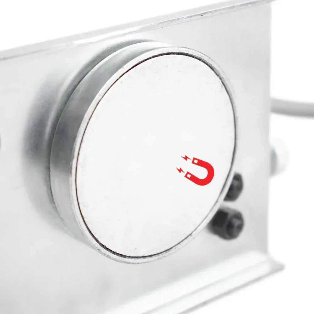 Strong Hand APS160 Multi-outlet Strip w/ Magnetic Mounting Plate