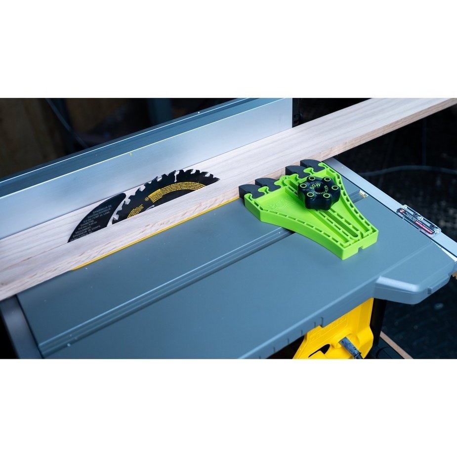 Portable Saw Featherboard
