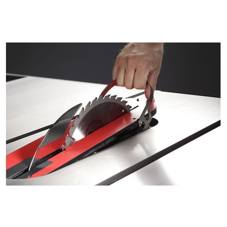 Standard Table Saw Insert with Lock-Down Lever