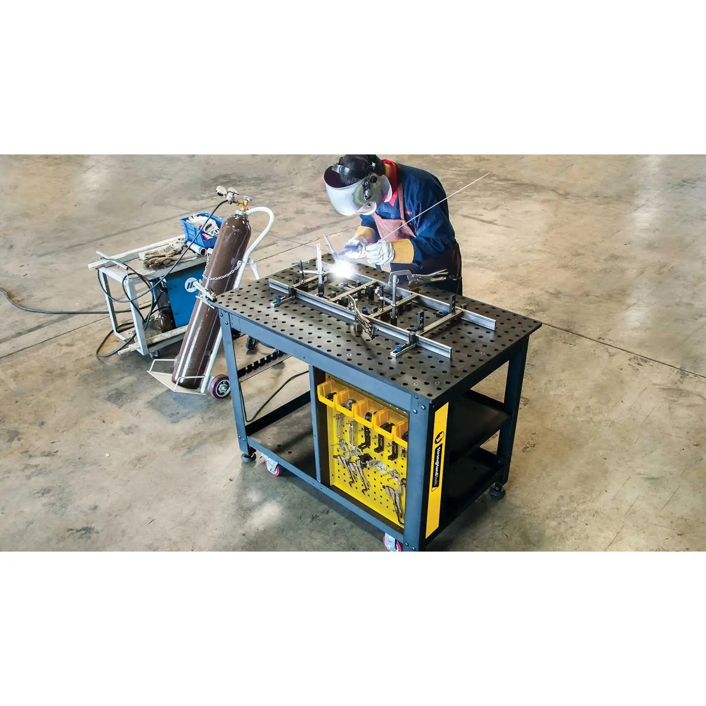 Table Plate Top Rhino Cart